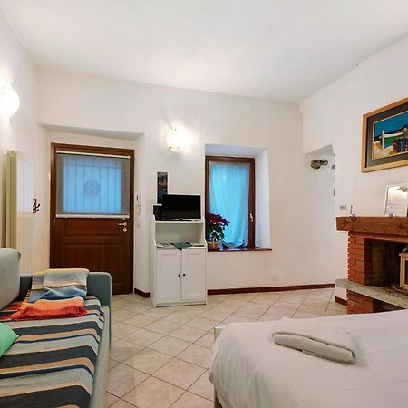 Gigi House Villa Verbania Bagian luar foto